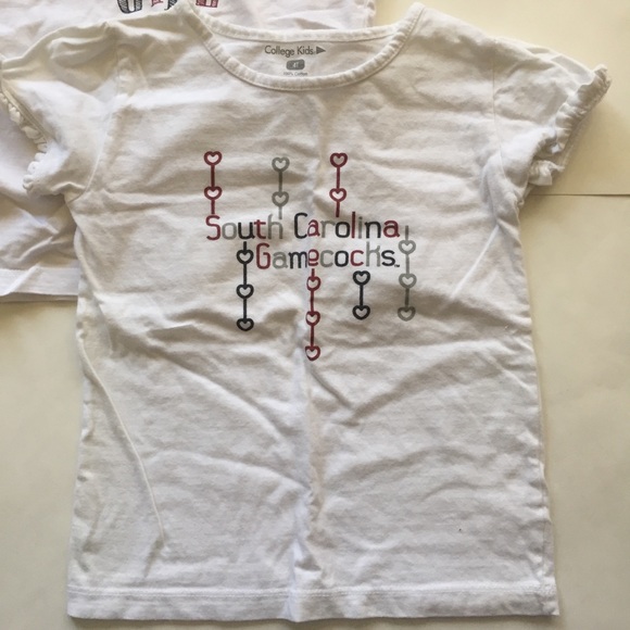 2/$12⛱ 2 South Carolina Gamecocks girls t-shirts - Picture 2 of 7
